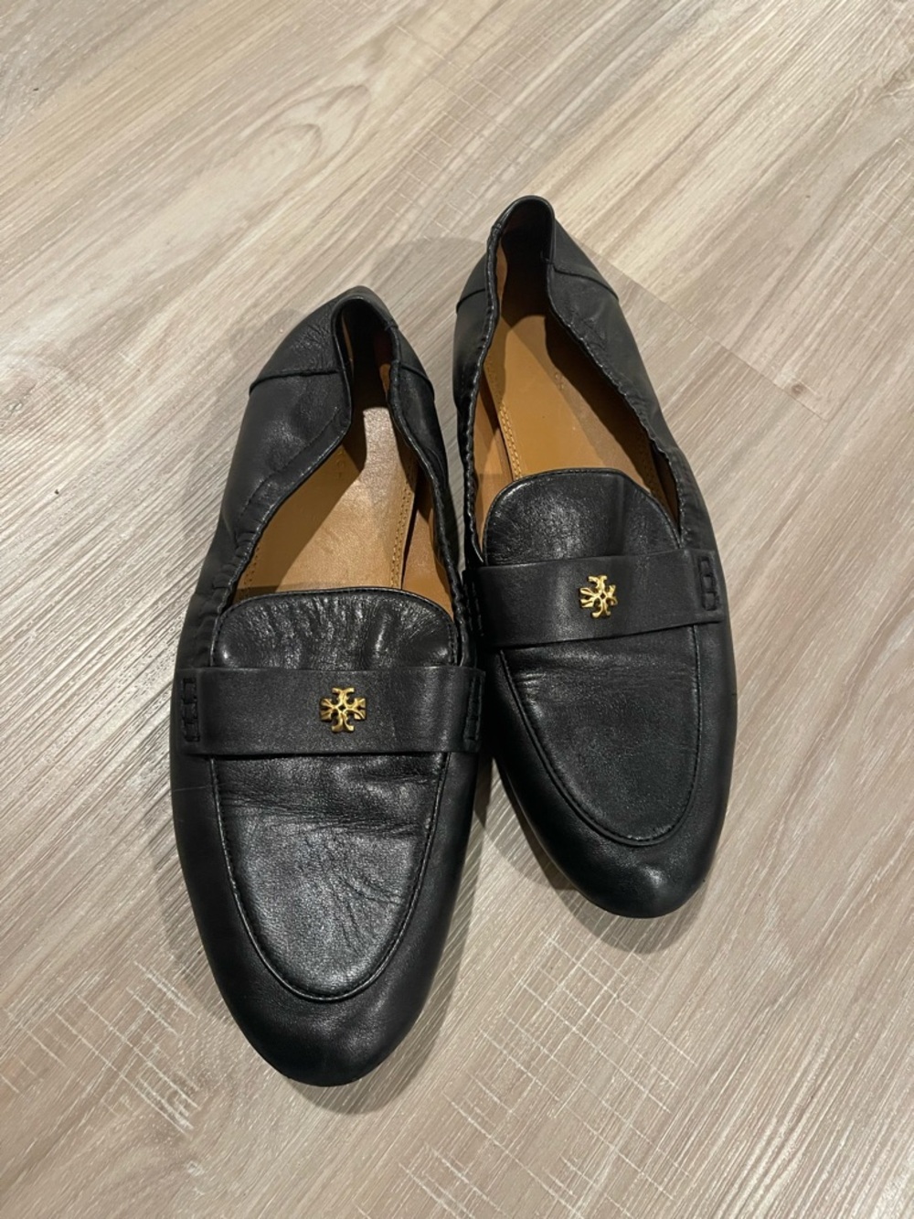 Tory burch Black Leather Slip-On Loafer for Women size 9.5 - Picture 6 of 13
